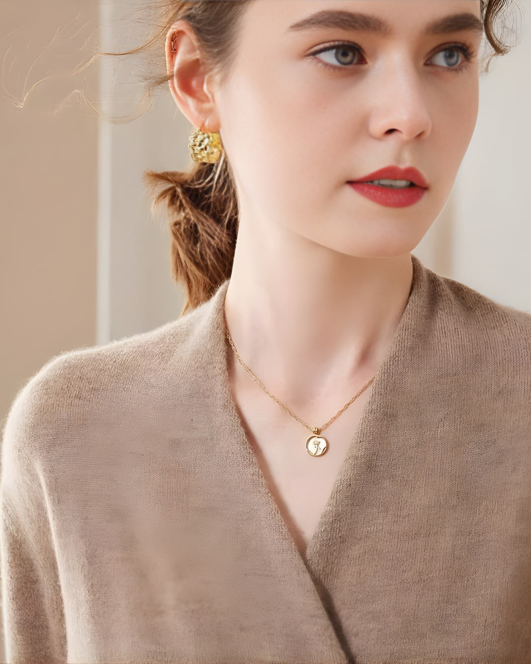 Suéter de Caxemira (Blend) Gola V